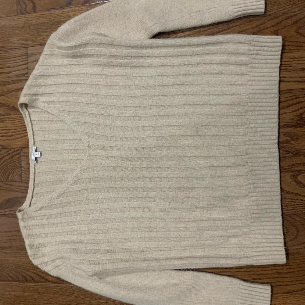 Gap Sweater